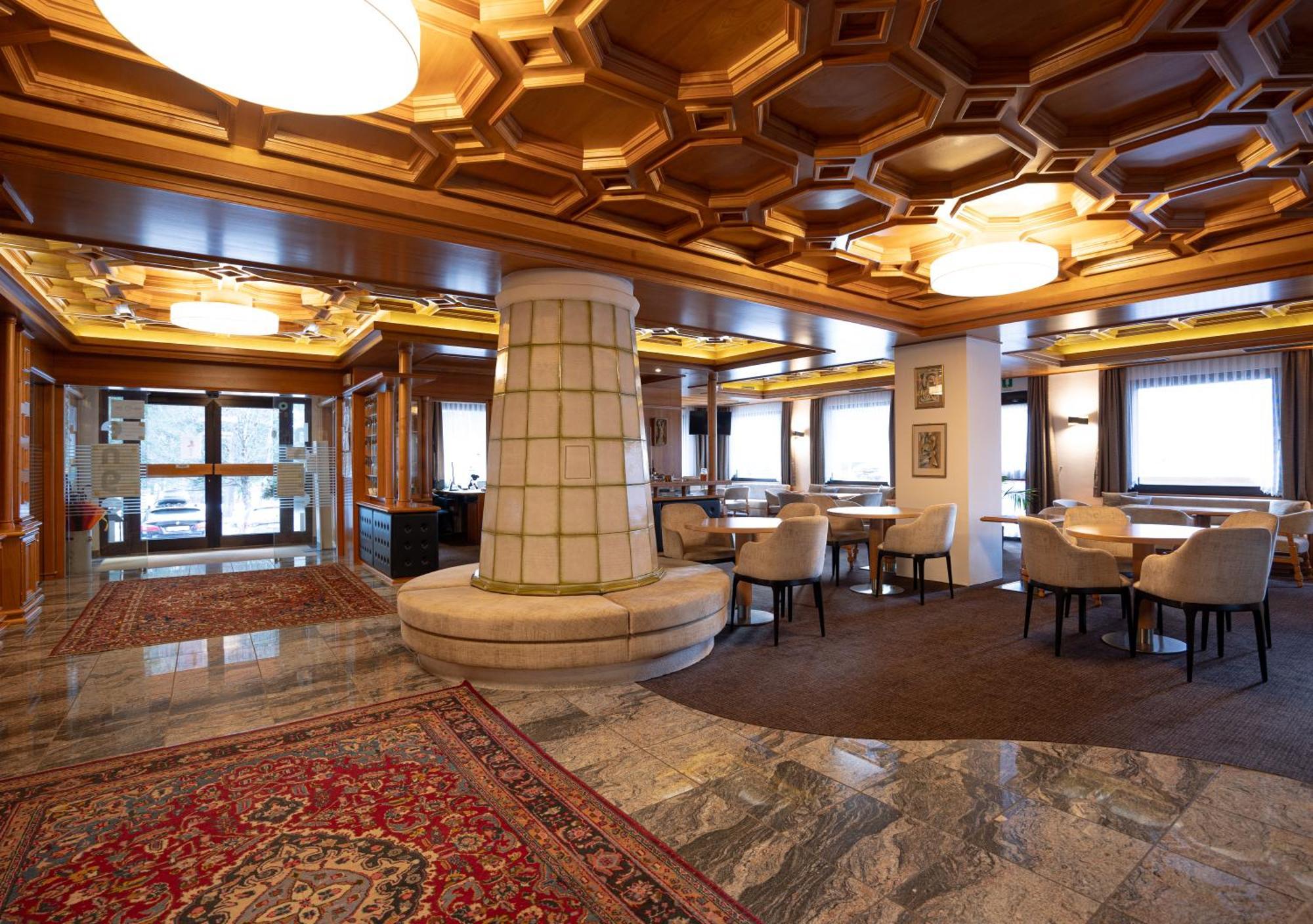 Hotel Engel กานาเซย์ ภายนอก รูปภาพ