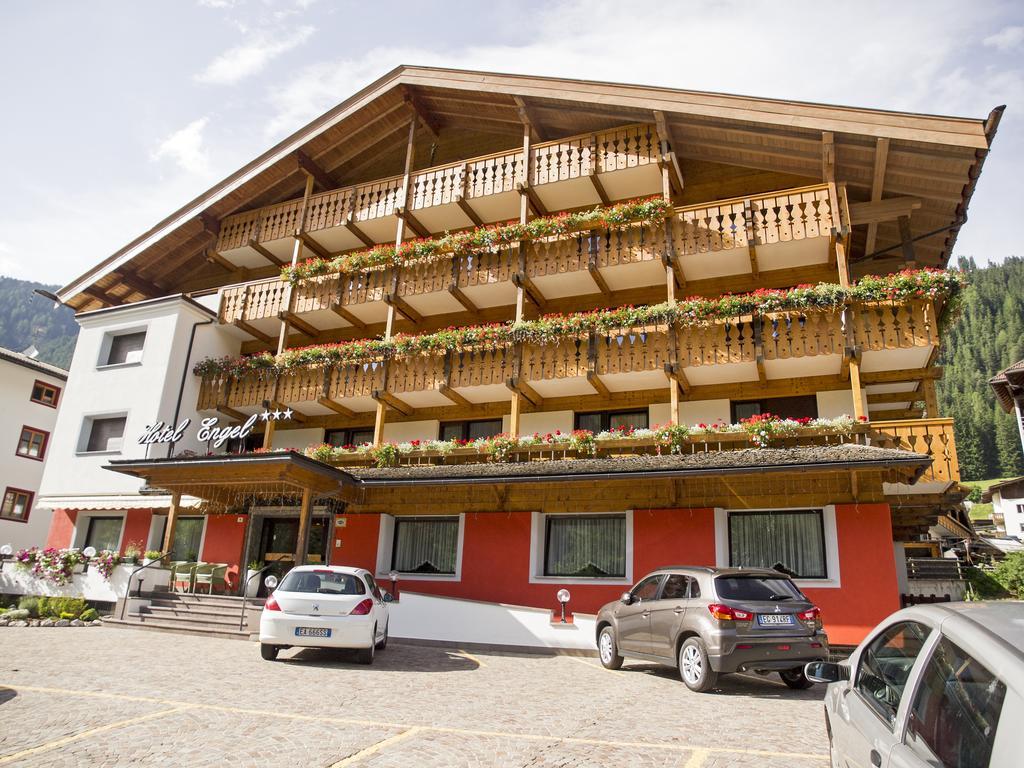 Hotel Engel กานาเซย์ ภายนอก รูปภาพ